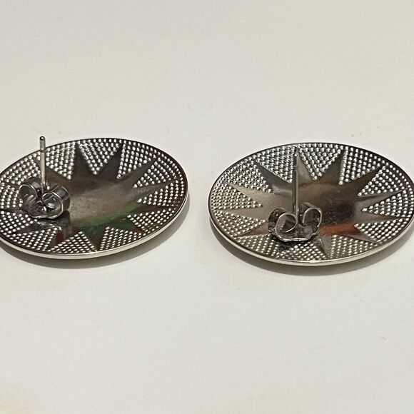 Sunburst Star Textured Silver Metal Earrings Western Sheriff Sun - Picture 3 of 3
